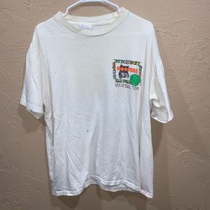 Vintage 1991 Hooters Volleyball Team Thrashed Distressed Single Stitch Shirt